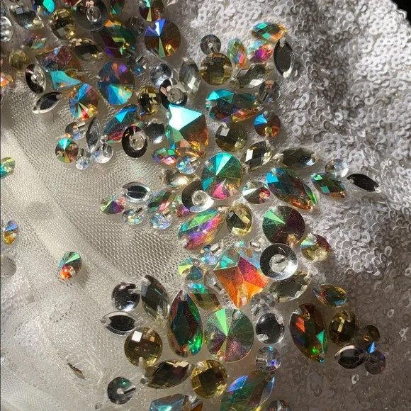 Clarisse White One Shoulder Sequin Dress Size 3/4 - Picture 11 of 17